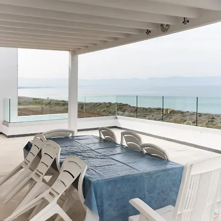 Seafront Sea Gem - Private Area & Infinity Pool וילה *