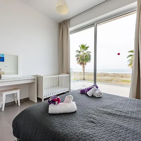 Seafront Sea Gem - Private Area & Infinity Pool Polis