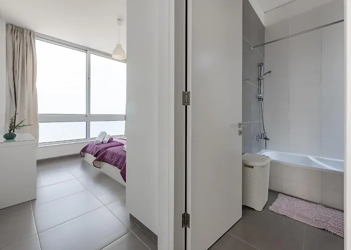 Villa Seafront Sea Gem - Private Area & Infinity Pool